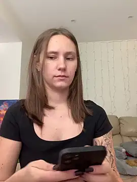 HotCaramellsTV online show from 09-19-25, 09:35