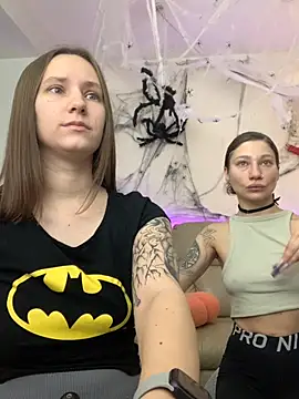 HotCaramellsTV online show from 10-30-25, 07:39