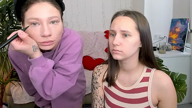 HotCaramellsTV online show from 03-18-25, 09:34