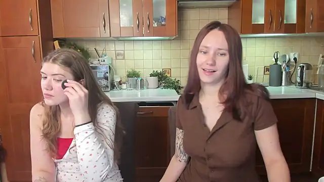 HotCaramellsTV online show from 05-12-26, 11:38