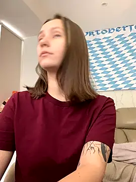 HotCaramellsTV online show from 10-04-25, 09:33