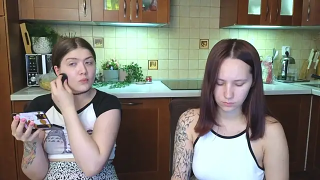 HotCaramellsTV online show from 03-27-26, 10:49