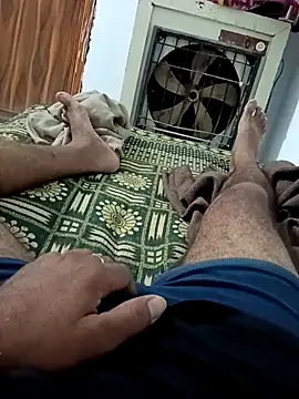 pintuS40 online show from 04-10-26, 02:40