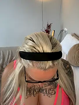 Nina LiveXXX online show from 01-07-26, 09:14