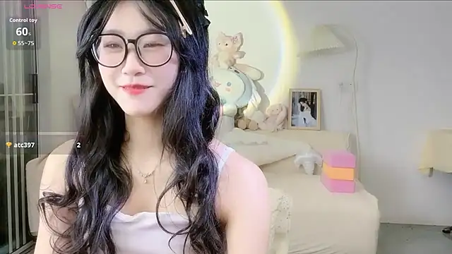 Luminous163 online show from 10-12-25, 09:43