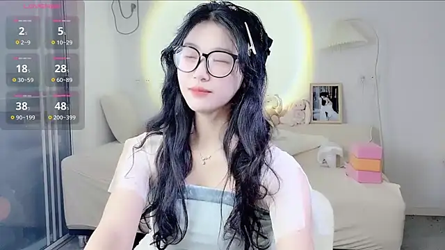 Luminous163 online show from 10-15-25, 09:28