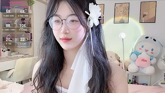 Luminous163 online show from 01-10-26, 06:31