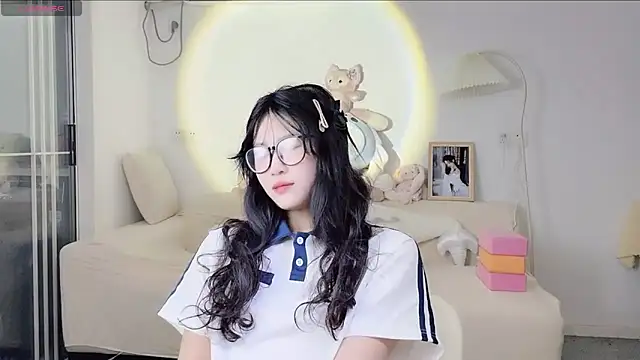 Luminous163 online show from 10-11-25, 09:43