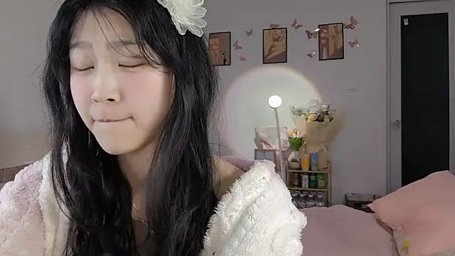 Luminous163 online show from 03-04-25, 02:21