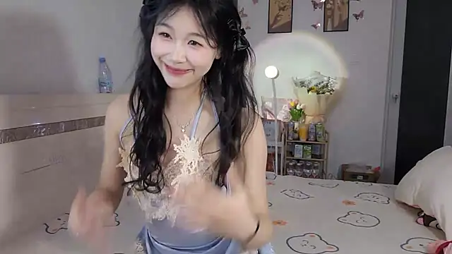 Luminous163 online show from 03-18-25, 04:28