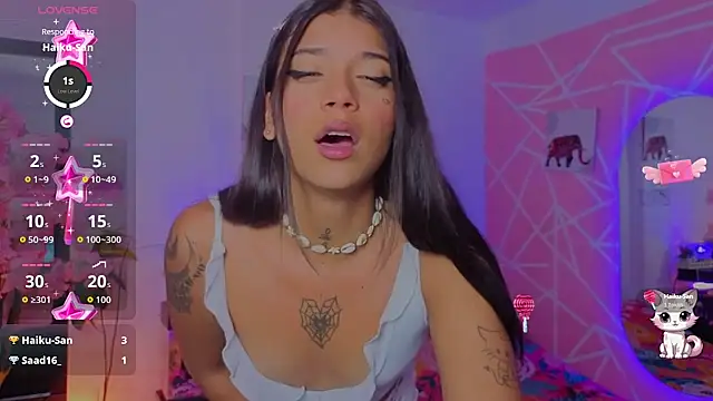 CoralRigan online show from 11-22-25, 03:49