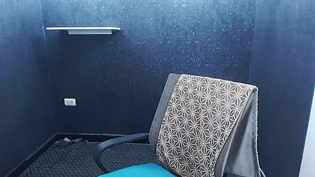 Kerverr  online show from 11-26-25, 02:17