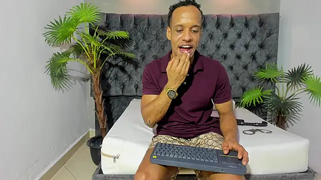Salomon koude online show from 04-30-26, 08:57