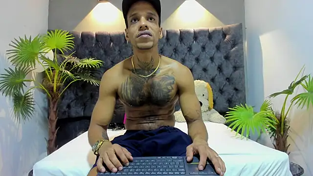 Salomon koude online show from 05-30-26, 02:23