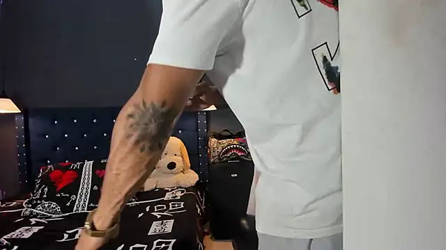 Salomon koude online show from 02-19-26, 07:33