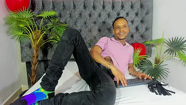 Salomon koude online show from 04-18-26, 04:59