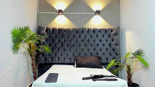 Salomon koude online show from 05-12-26, 01:28