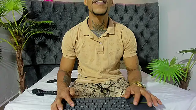 Salomon koude online show from 05-23-26, 01:48