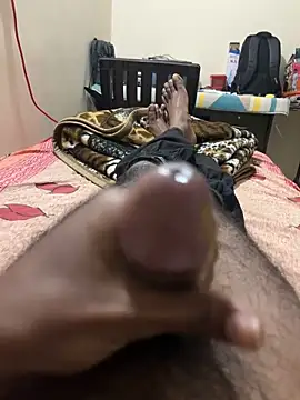 Snapshot of Thinboycock chatting on 02-08-26, 05:21 Thinboycock online show from 02-08-26, 05:21