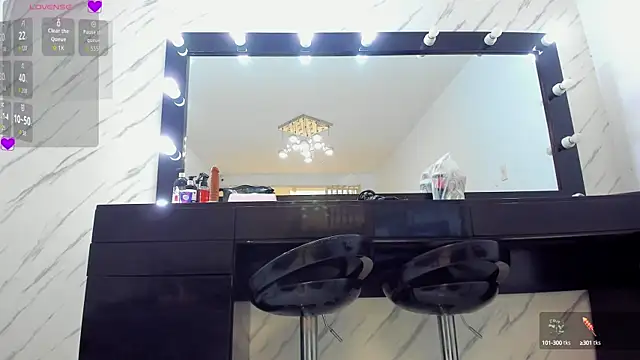 ElisabethMassey online show from 10-11-25, 01:45