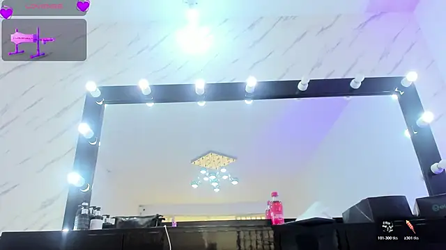 ElisabethMassey online show from 10-28-25, 02:16