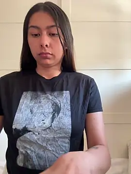 Im sophia1 online show from 03-24-26, 01:11