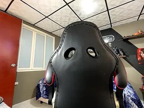 marcel crawford96 online show from 11-20-25, 05:02