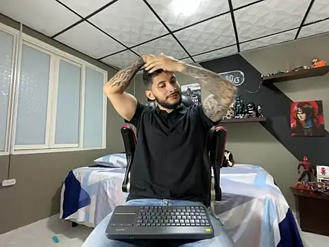 marcel crawford96 online show from 03-18-26, 01:35