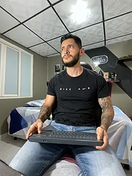 marcel crawford96 online show from 04-07-26, 01:35