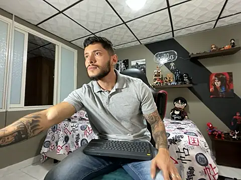 marcel crawford96 online show from 10-02-25, 03:26