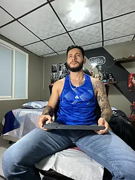 marcel crawford96 online show from 03-09-26, 11:25