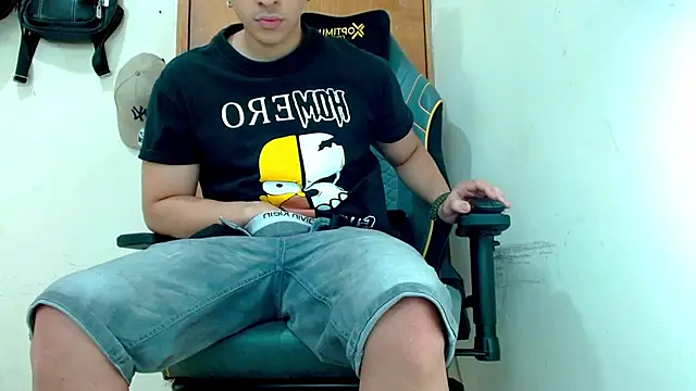 Danyer33 online show from 03-25-26, 11:36