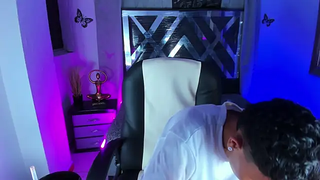 nova sex01 online show from 06-04-26, 03:00