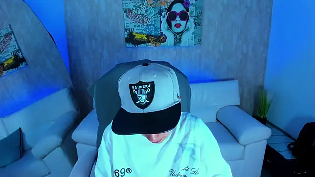 nova sex01 online show from 11-09-25, 05:22