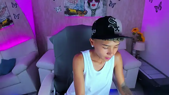 nova sex01 online show from 12-14-25, 05:46