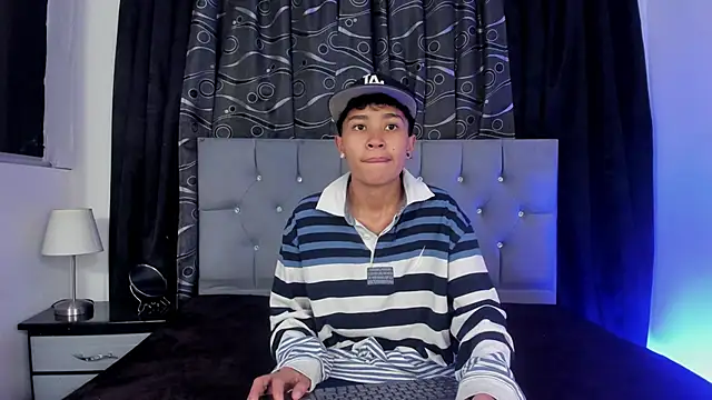 Snapshot of nova_sex01 chatting on 03-15-25, 02:46 nova sex01 online show from 03-15-25, 02:46