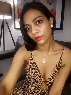 Snapshot of Amber007 chatting on 11-13-25, 04:11 Amber007 online show from 11-13-25, 04:11