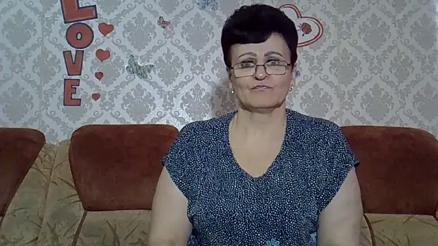 PaulaGolden online show from 10-16-25, 09:17