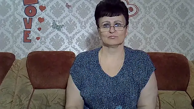 PaulaGolden online show from 10-20-25, 06:59