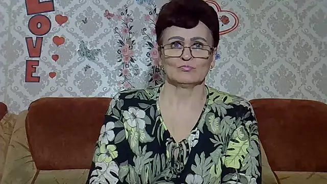 PaulaGolden online show from 07-14-26, 06:36