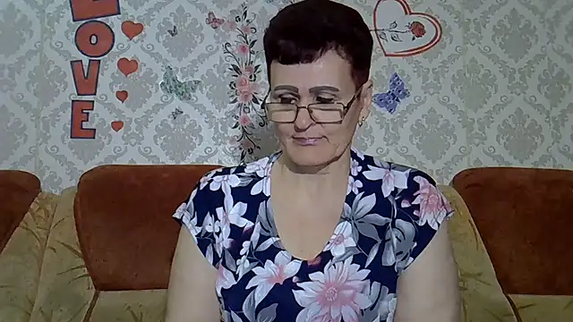 PaulaGolden online show from 05-21-26, 06:16