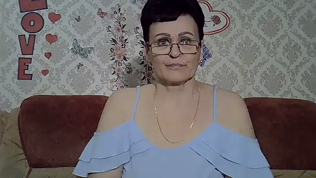 PaulaGolden online show from 04-28-26, 07:18