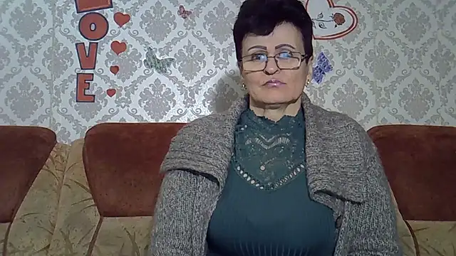 PaulaGolden online show from 01-13-26, 06:45