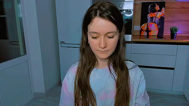 Snapshot of ameli_moon chatting on 02-28-25, 06:52 ameli moon online show from 02-28-25, 06:52