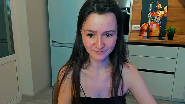 Snapshot of ameli_moon chatting on 01-06-25, 03:29 ameli moon online show from 01-06-25, 03:29