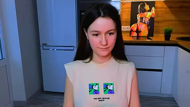 Snapshot of ameli_moon chatting on 03-20-25, 02:32 ameli moon online show from 03-20-25, 02:32