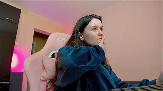 ameli moon online show from 04-15-26, 08:09