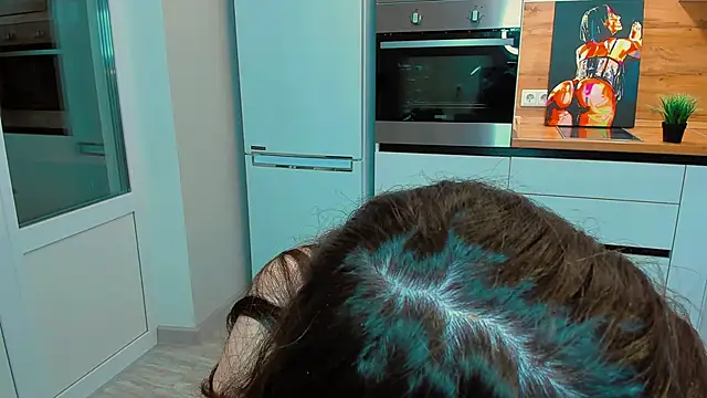 Snapshot of ameli_moon chatting on 12-14-24, 06:41 ameli moon online show from 12-14-24, 06:41