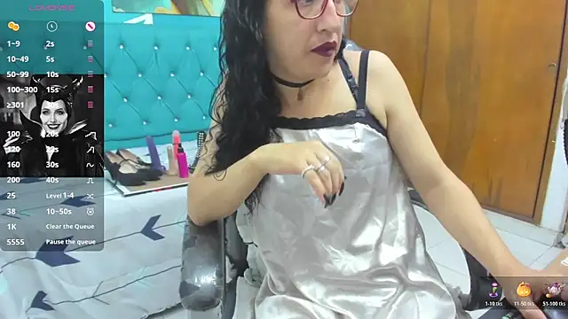 sabrina dupont online show from 10-25-25, 12:50