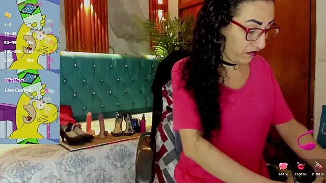 Snapshot of sabrina_dupont chatting on 07-16-26, 12:13 sabrina dupont online show from 07-16-26, 12:13